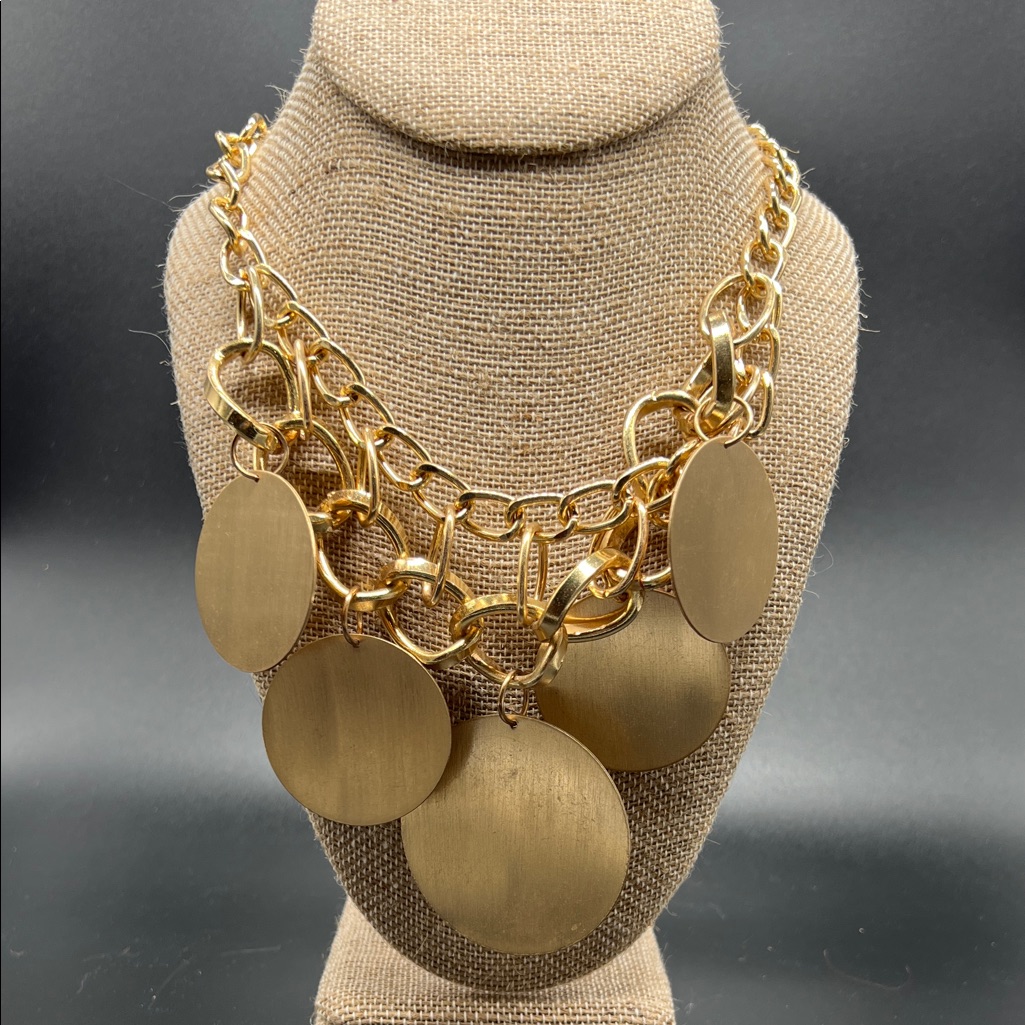 Liz Claiborne Chunky Gold Tone Coin Disc Charm Statement Necklace 2023”